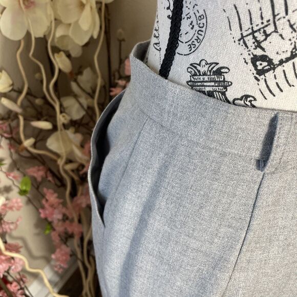 VTG Jones New York 100% Wool Pants Slacks Sz 6 Gray Lined Pleated Cuffs Wide Leg - Picture 8 of 12
